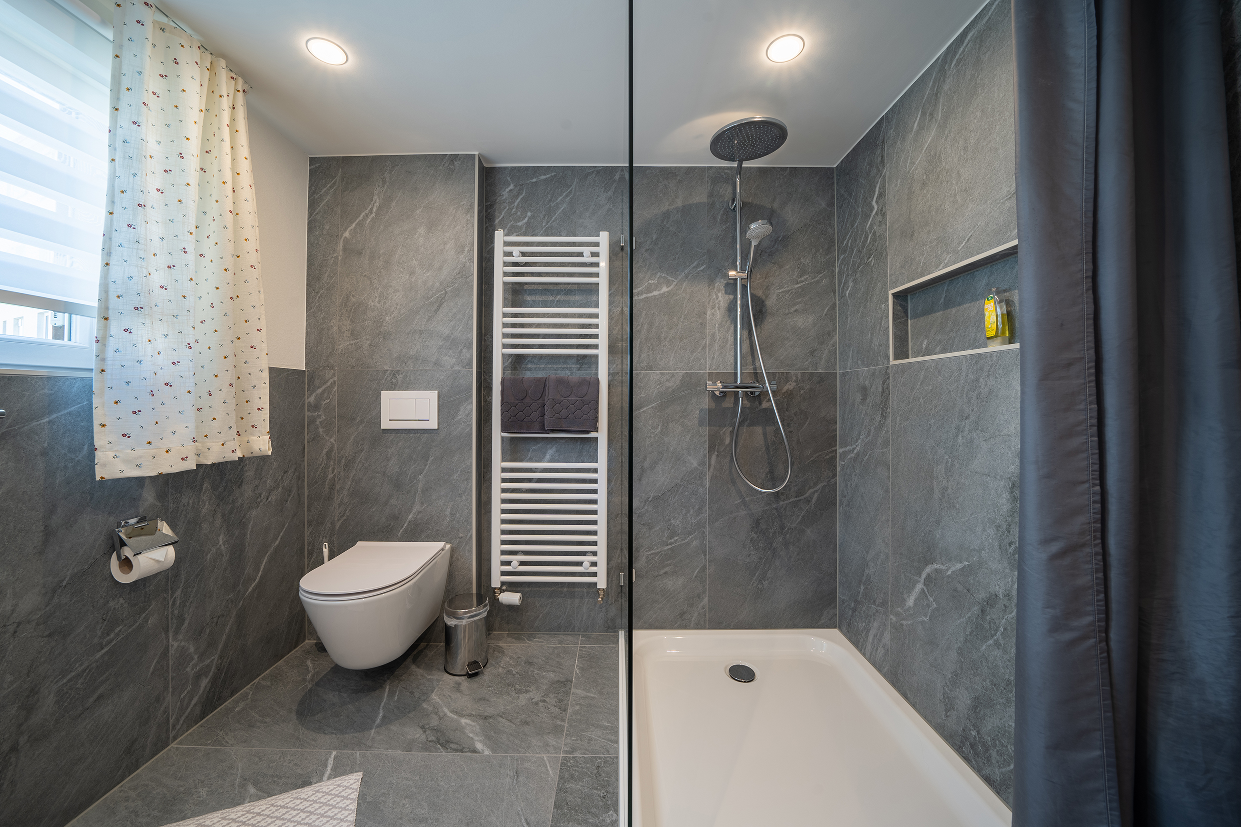 Grabahus_Bathroom_06.jpg